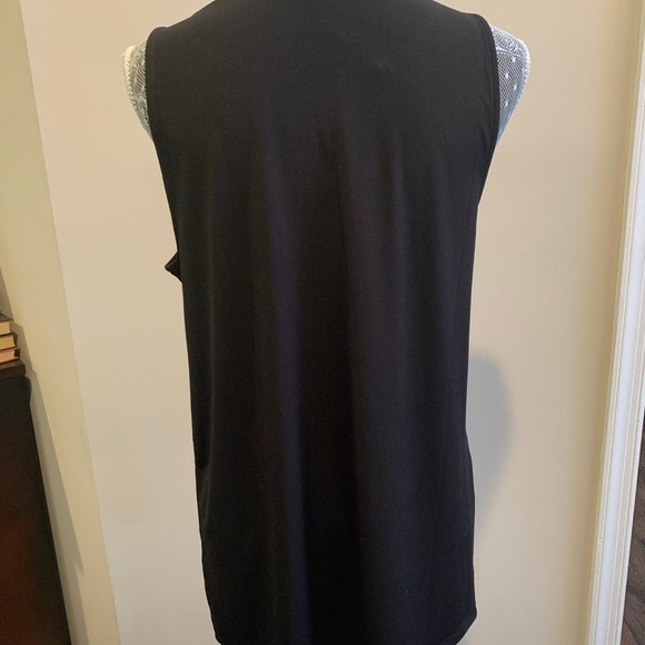 NWT Banana Republic Top Woman's Medium Black Sleeveless Tank Scoop Neck Stretch - Picture 2 of 5
